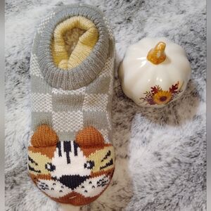 Joyspun Women's Knit Double Cuff Slipper Socks